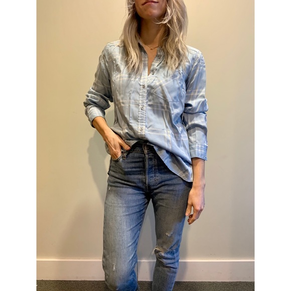 Express Button Up - Picture 1 of 2